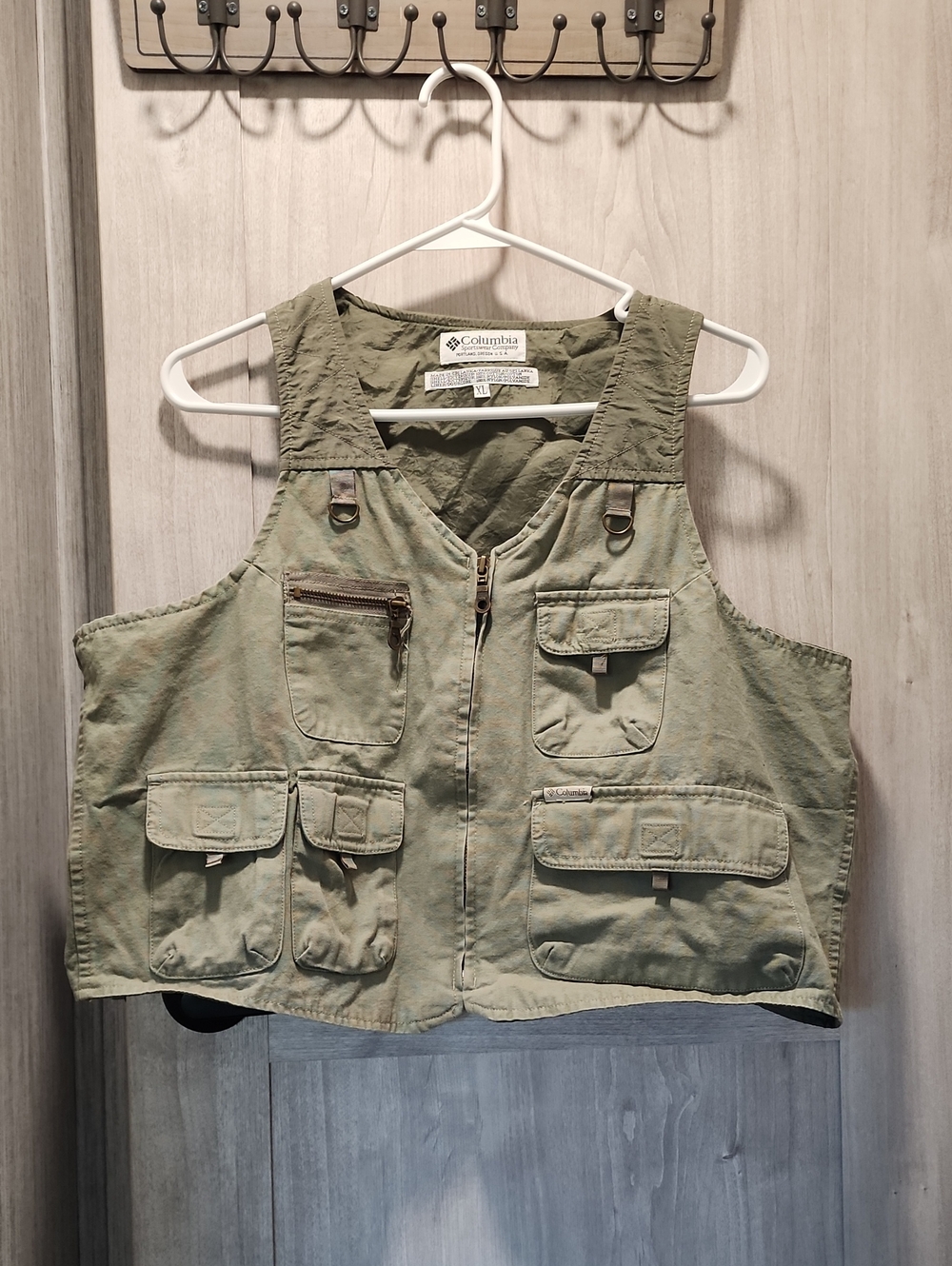 Columbia Sportswear Men's Olive Fishing Utility Tackle Vest - XL